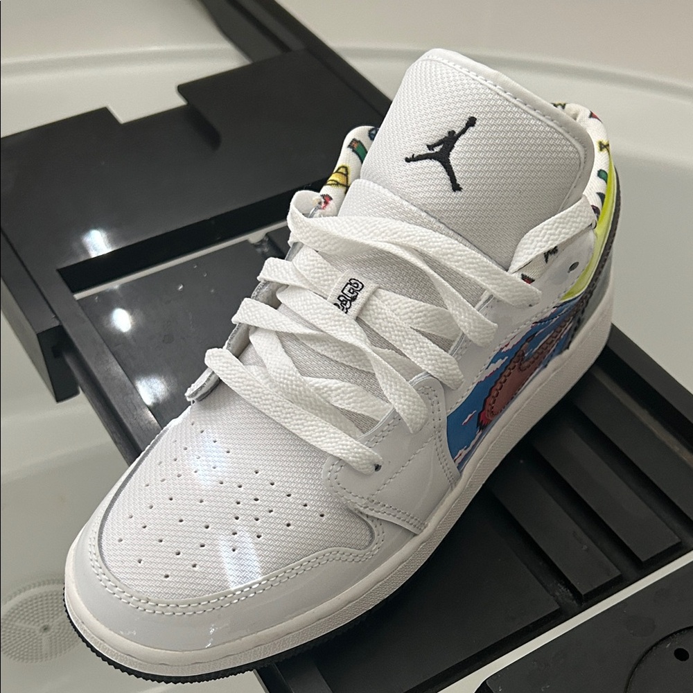 Colorful Graphic Sneakers with White Base